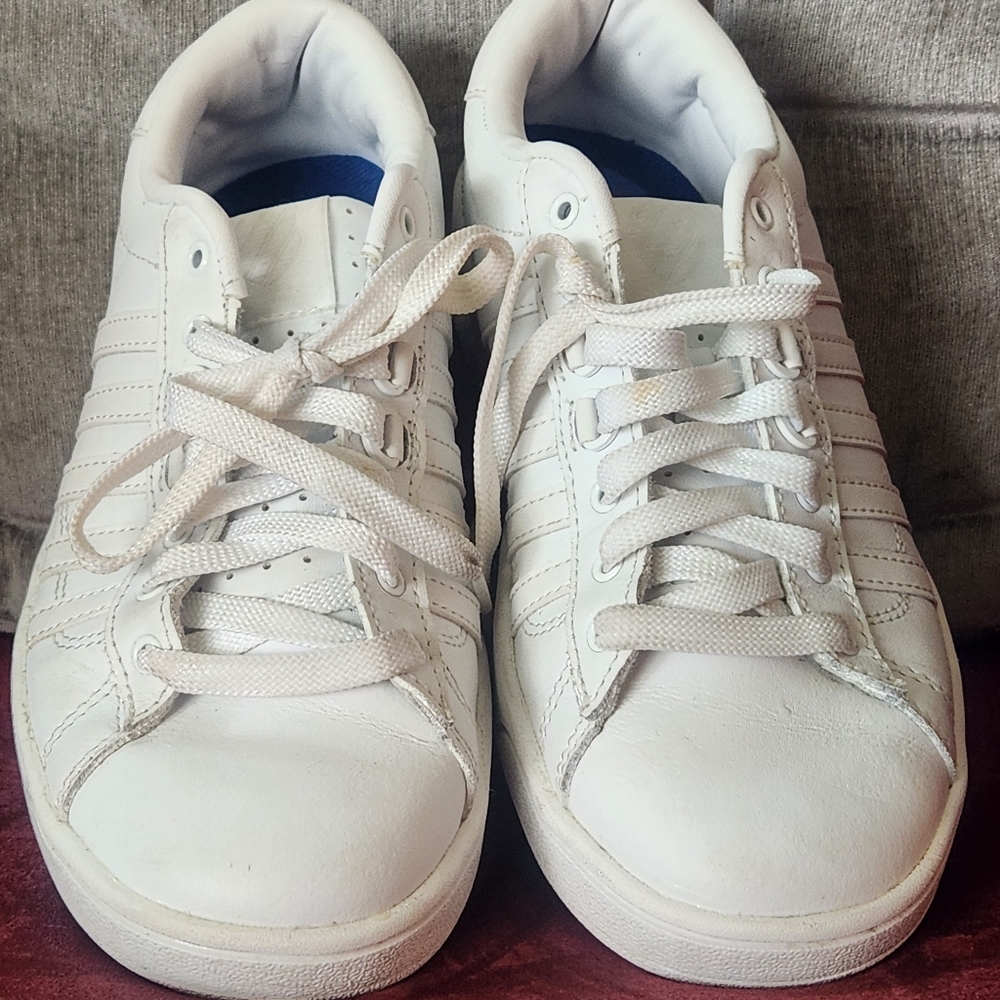 K-Swiss Sneaks
